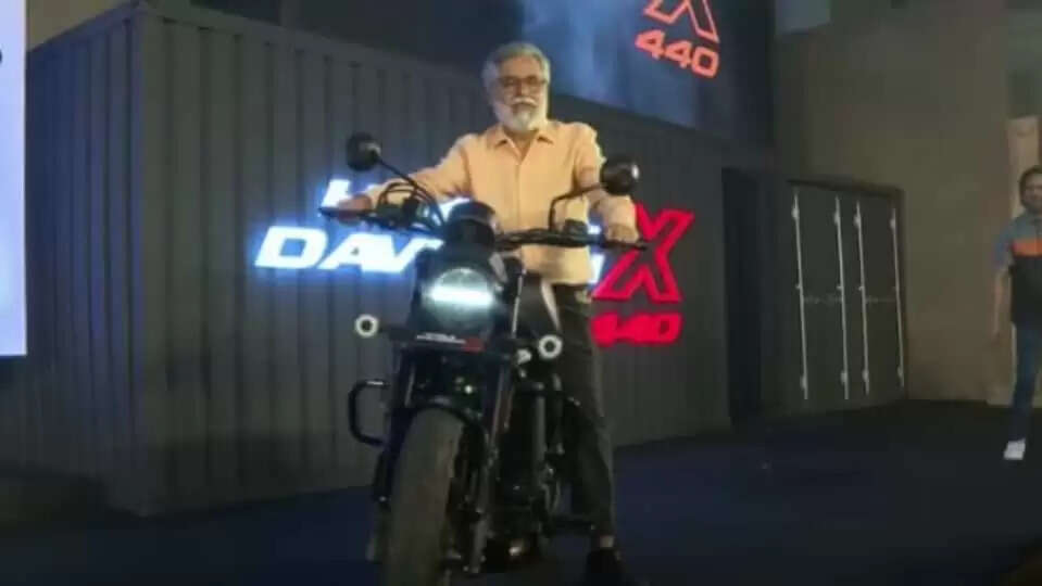 डीआरआई मामला: दिल्ली उच्च न्यायालय ने हीरो मोटोकॉर्प के चेयरमैन पवन मुंजाल के खिलाफ समन खारिज किया